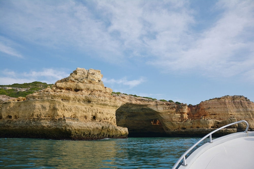 Jaskinie u wybrzeża Algarve - rejs z Portimao.